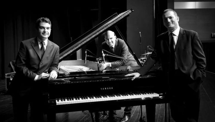 7 Bilgeler’ de Kerem Görsev Trio Konseri